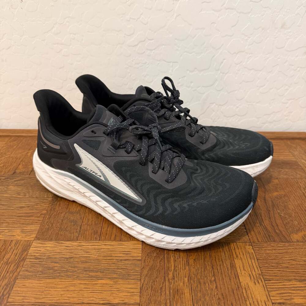 Altra Women's Size 11.5 Torin 7 Road Running Shoes Black Gray EUC